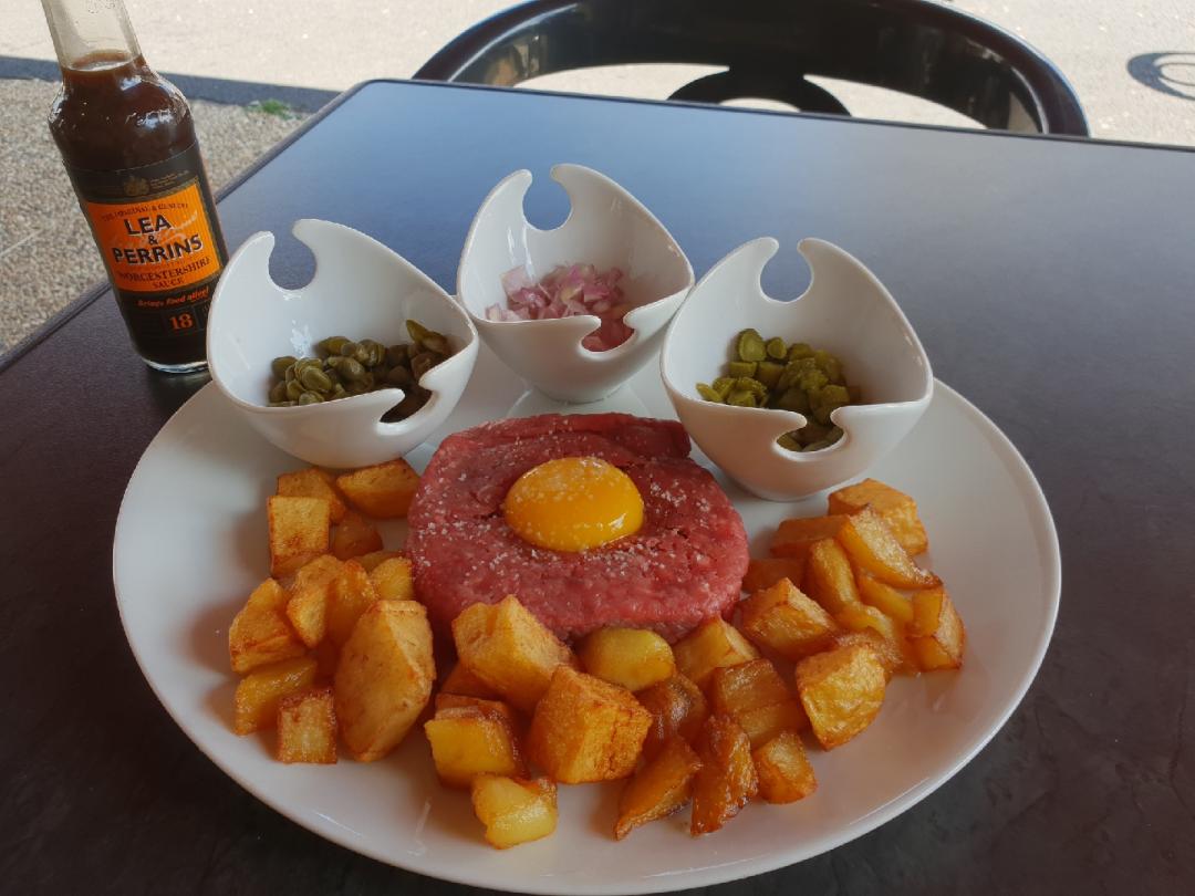 Chez Annie - Restaurant Café Gîtes- Malbouzon-2